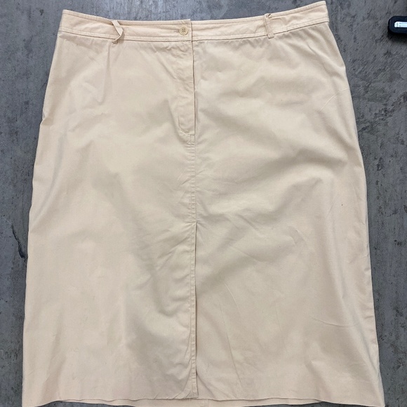 Classic Brooks Brothers Khaki Skirt size 16 - Picture 1 of 6